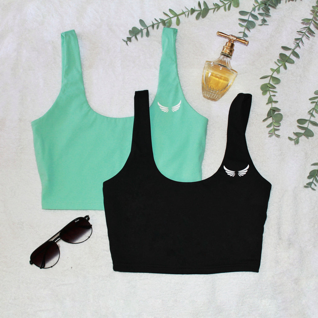 Flat lay sports bras. Activewear. Quay. Juicy